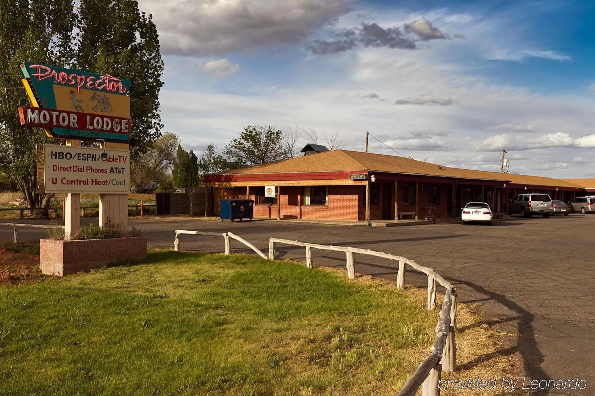 Prospector Motor Lodge Blanding Exterior photo